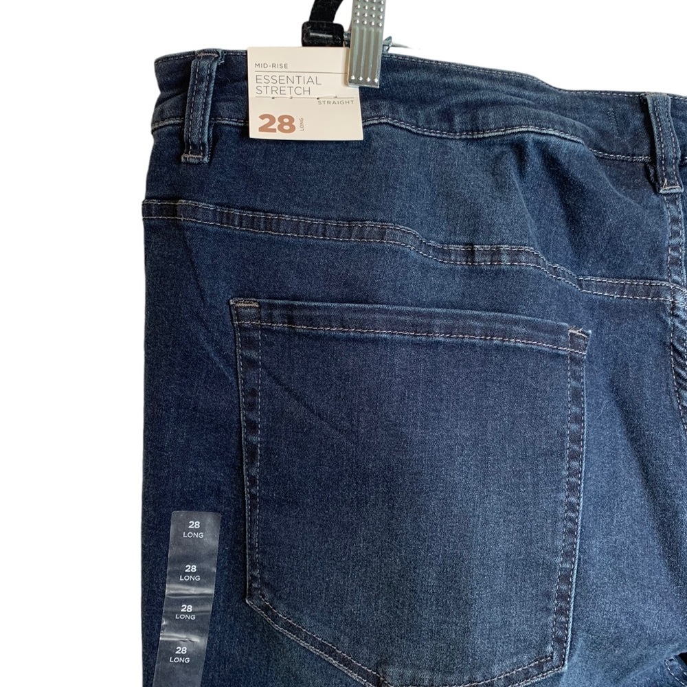 NWT Lane Bryant Signature Fit Straight Jean-Everyday Dark Wash 28L - Picture 9 of 14